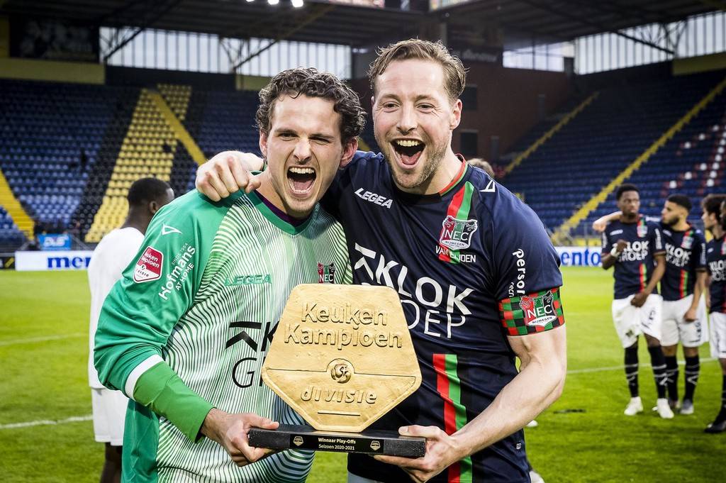 键时刻的绝 键时刻的绝